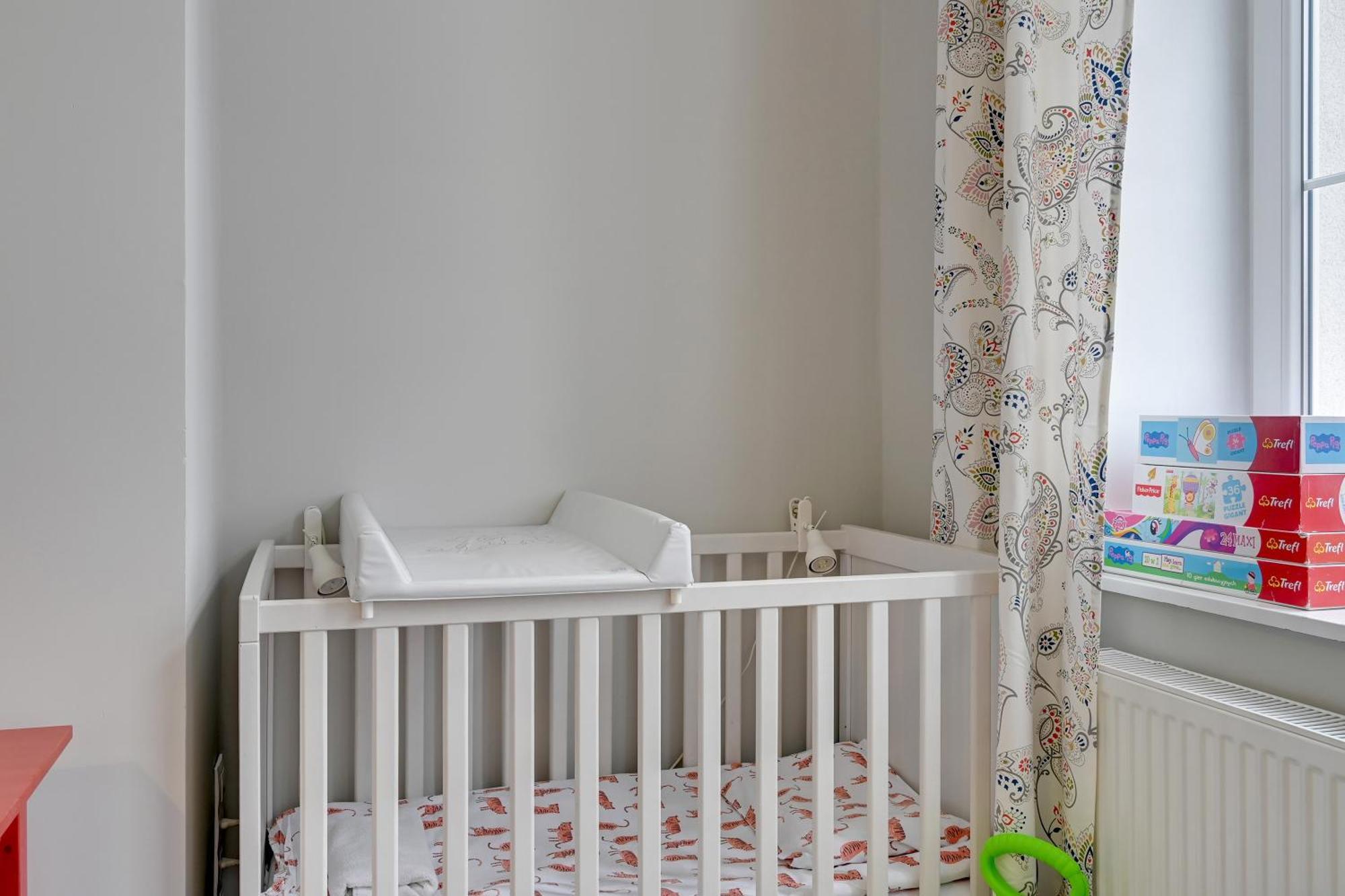 City Center, Art House & Family Stay By Downtown Apartments Gdansk Ngoại thất bức ảnh